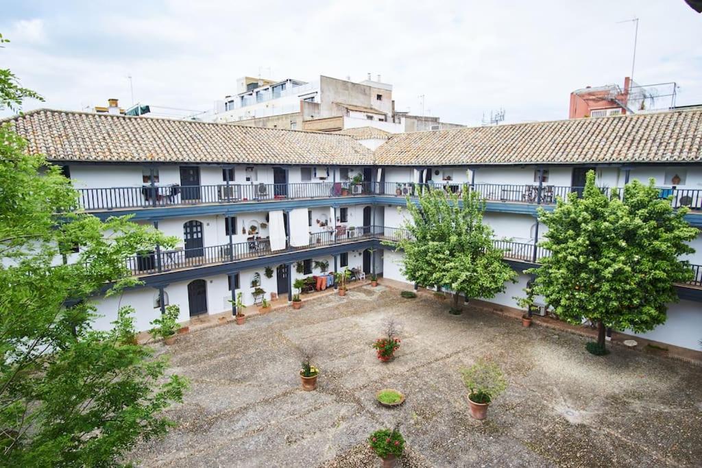Corral Central Oasis Sewilla Zewnętrze zdjęcie